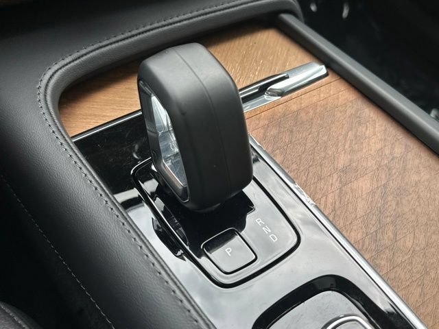 Certified 2023 Volvo XC90 B6 Plus w/ Protection Package Premier AWD/4WD image 21