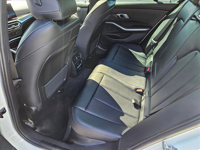 Used 2023 BMW 330i Sedan w/ Premium Package RWD image 19