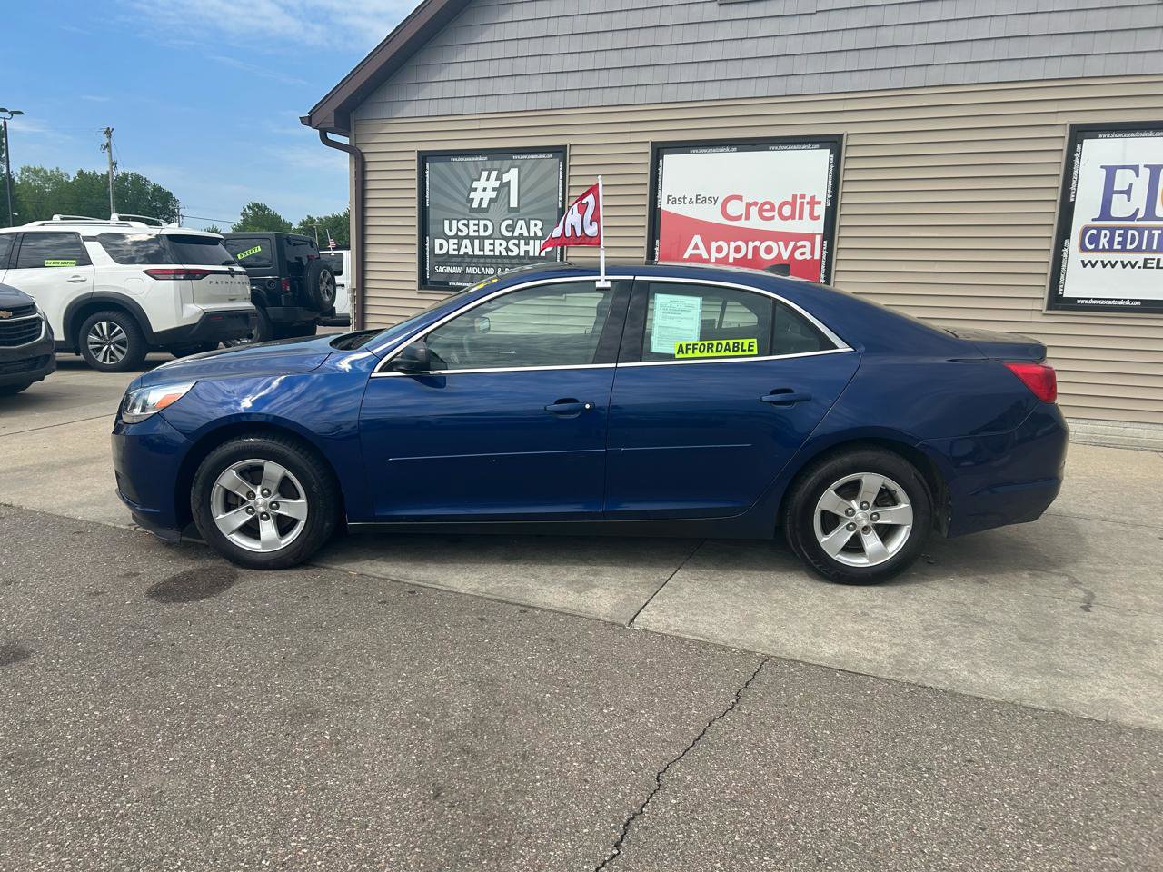 Used 2013 Chevrolet Malibu LS w/ Protection Package FWD image 8