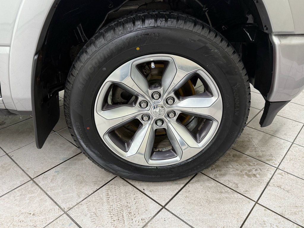 Used 2021 RAM 1500 Limited AWD/4WD image 16
