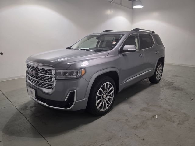 Certified 2023 GMC Acadia Denali w/ Denali Technology Package AWD/4WD image 3