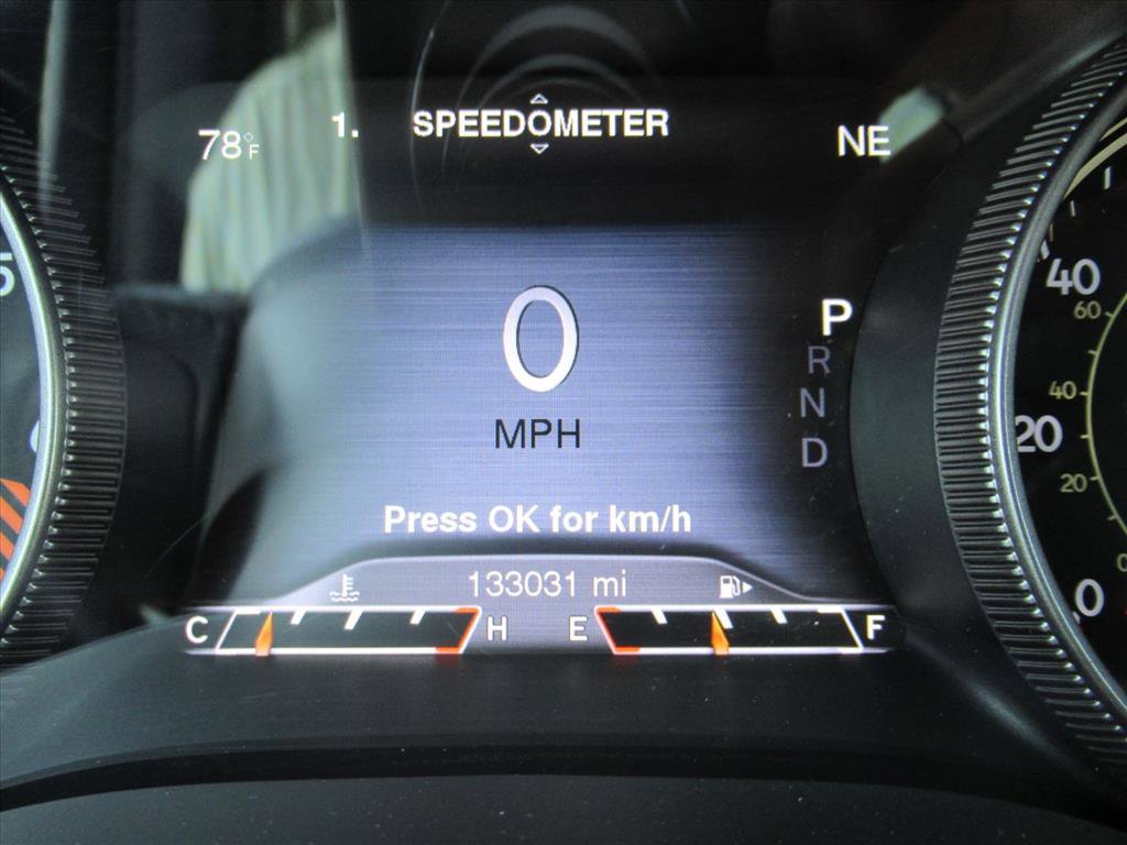 Used 2014 Jeep Cherokee Limited w/ Luxury Group image 29