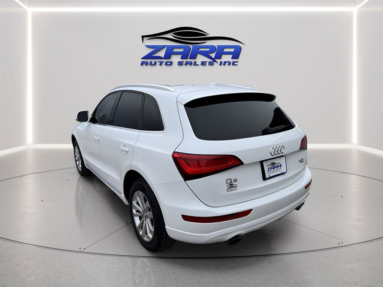 Used 2014 Audi Q5 2.0T Premium w/ Lighting Package AWD/4WD image 4