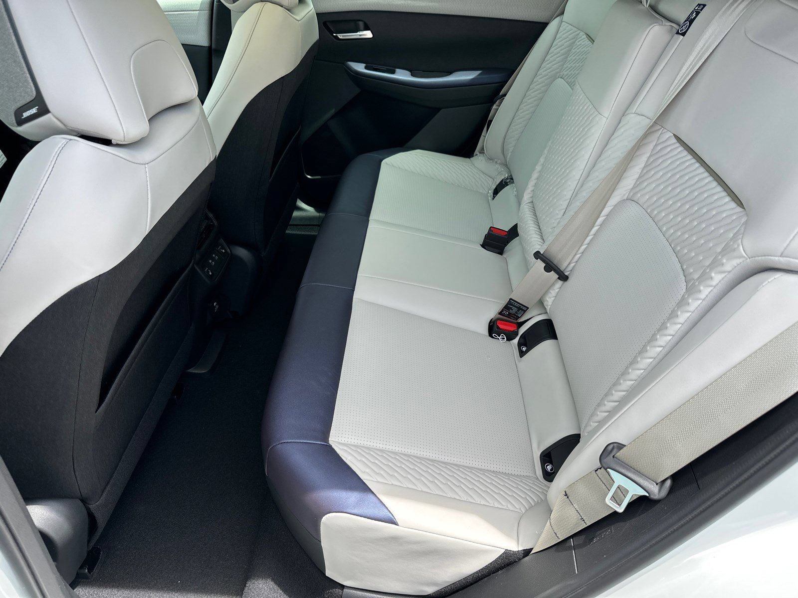 New 2026 Nissan Leaf Platinum+ FWD image 19