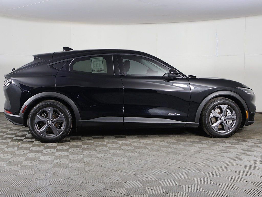 Used 2023 Ford Mustang Mach-E Select image 18