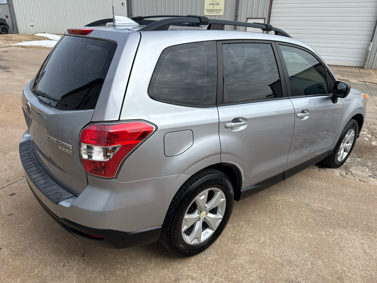 Used 2016 Subaru Forester 2.5i w/ Alloy Wheel Package image 10