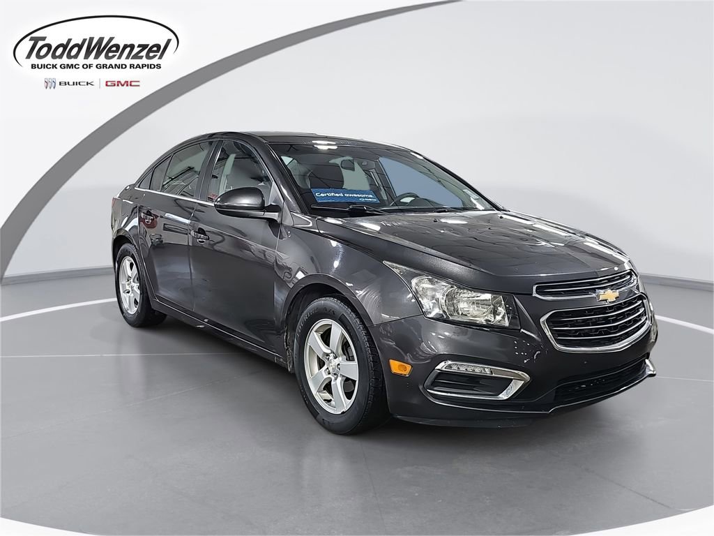 Used 2016 Chevrolet Cruze LT w/ Technology Package image 1