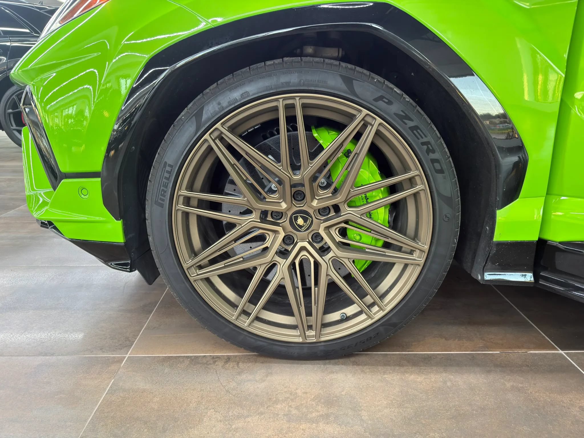 Used 2023 Lamborghini Urus S AWD/4WD image 56