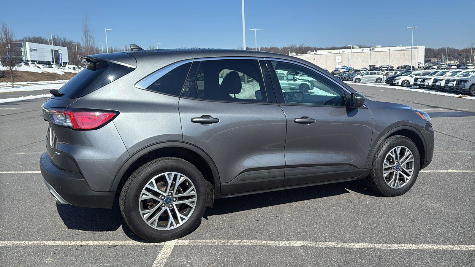 Used 2022 Ford Escape SEL image 5