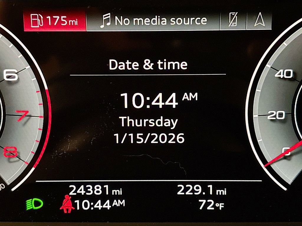 Certified 2022 Audi Q8 Premium Plus AWD/4WD image 11