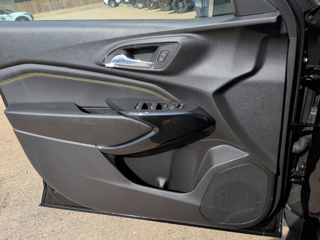 New 2026 Chevrolet Trax LT image 10