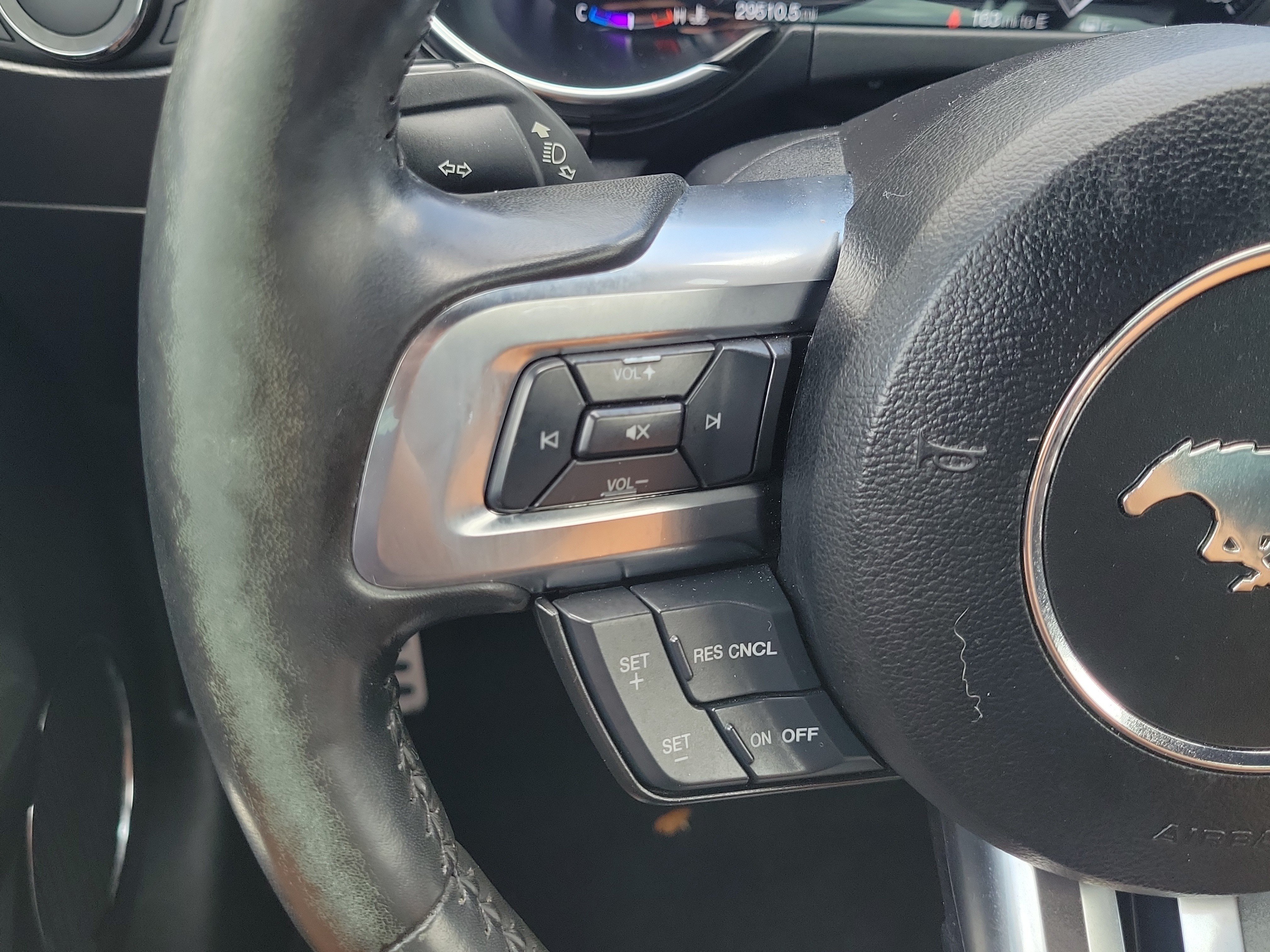 Used 2019 Ford Mustang GT Premium w/ Equipment Group 401A RWD image 19