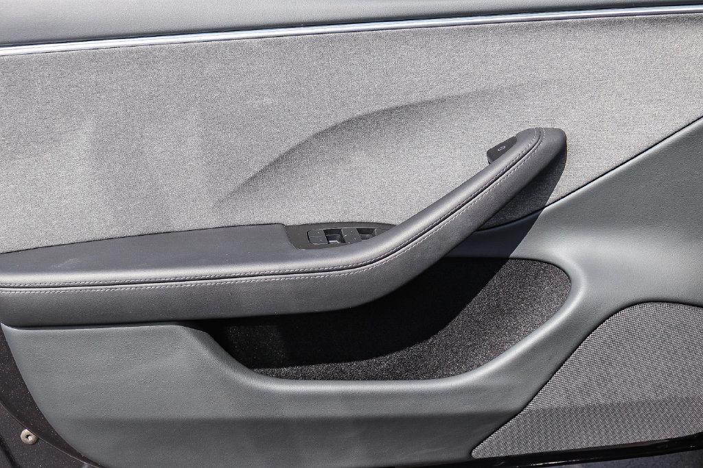 Used 2026 Tesla Model 3 RWD image 18