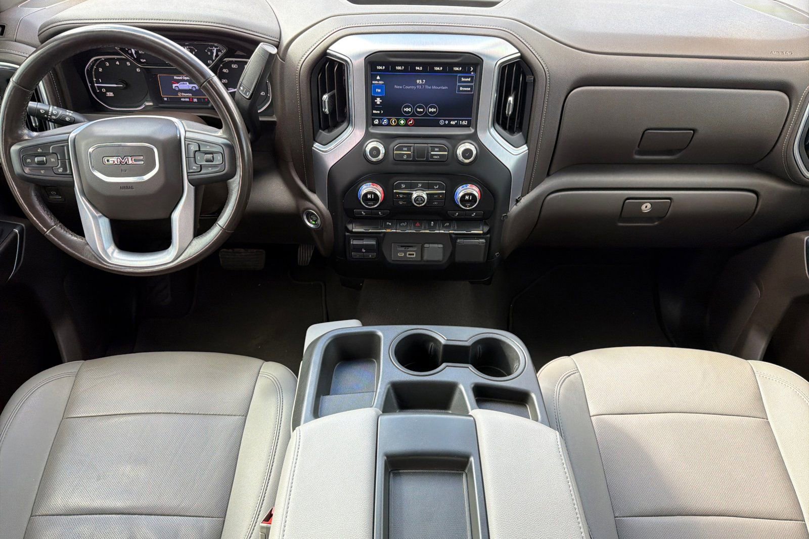 Used 2022 GMC Sierra 2500 SLT w/ Gooseneck/5TH Wheel Package image 14