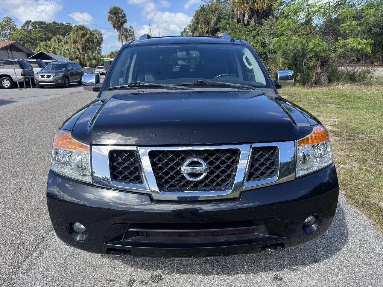 Used 2010 Nissan Armada Titanium RWD image 8