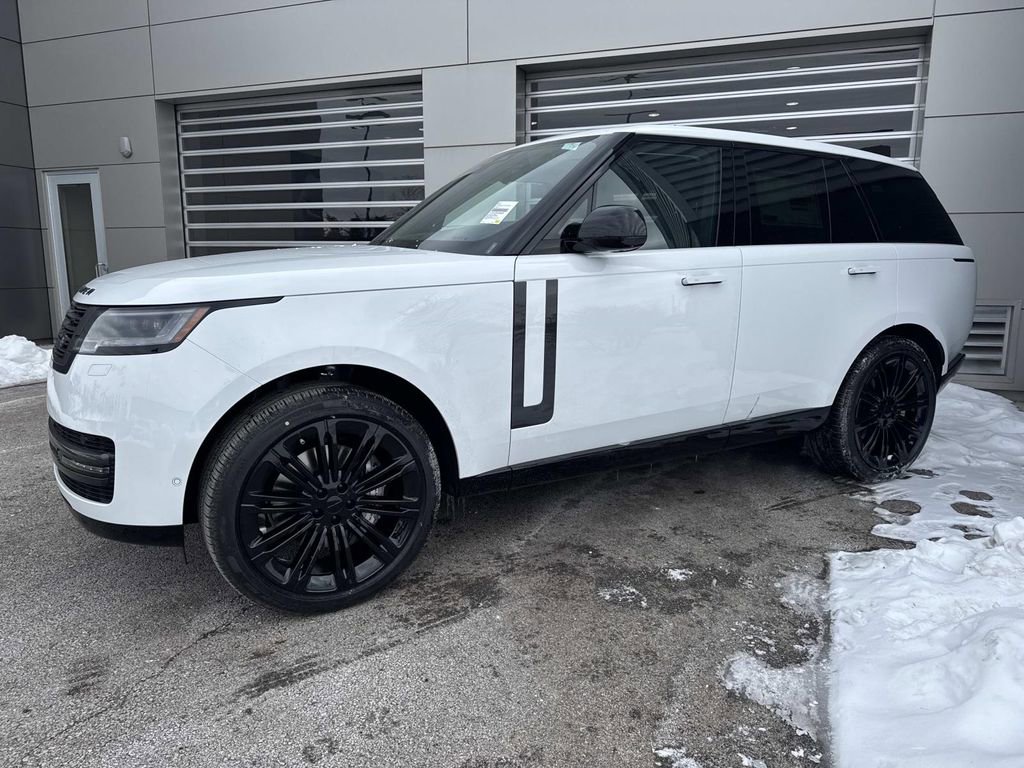New 2026 Land Rover Range Rover SE image 3