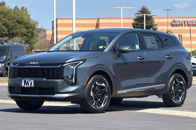 New 2026 Kia Sportage S AWD/4WD image 8