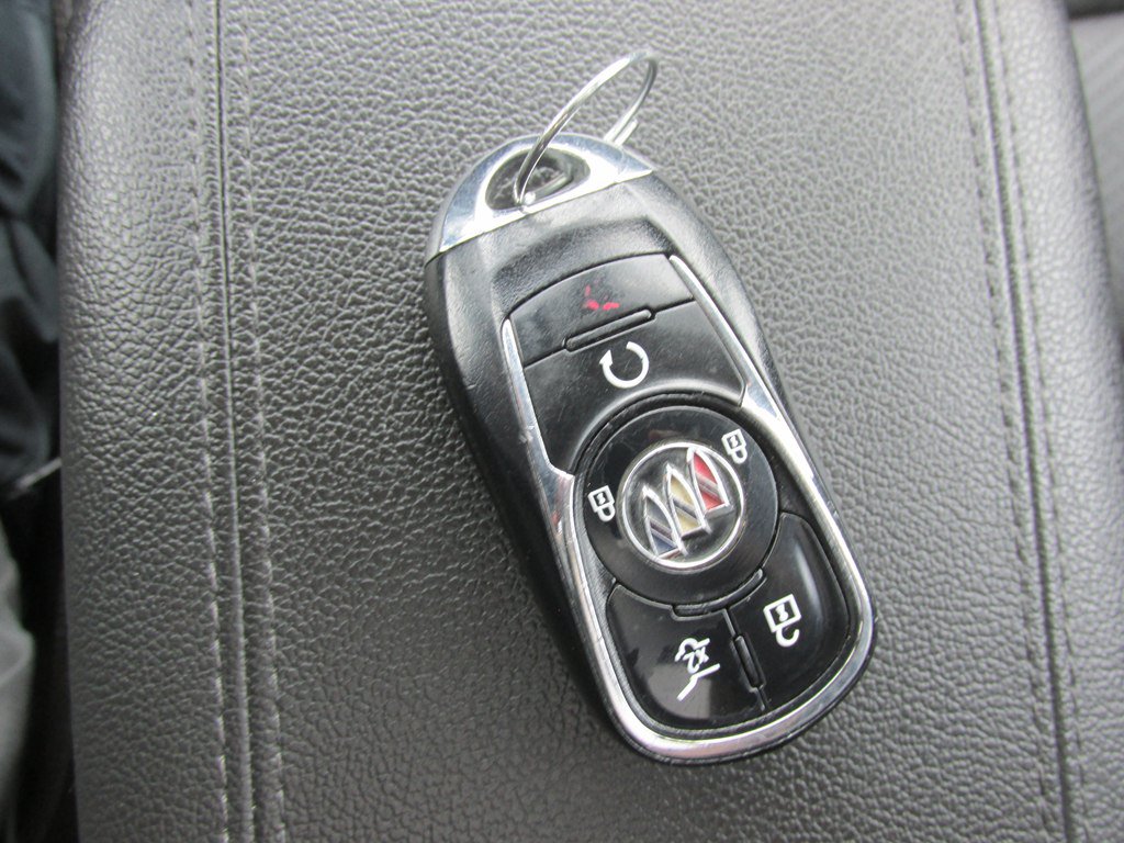 Used 2022 Buick Encore GX Essence w/ Experience Buick Package AWD/4WD image 20
