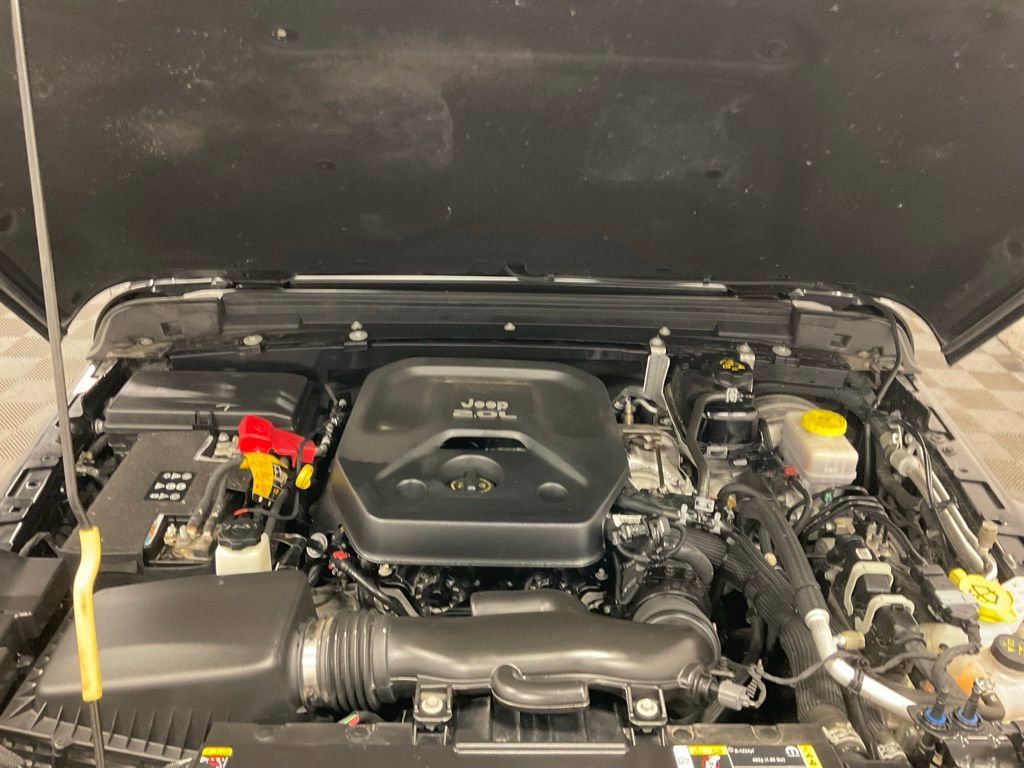 Used 2023 Jeep Wrangler Sahara image 33