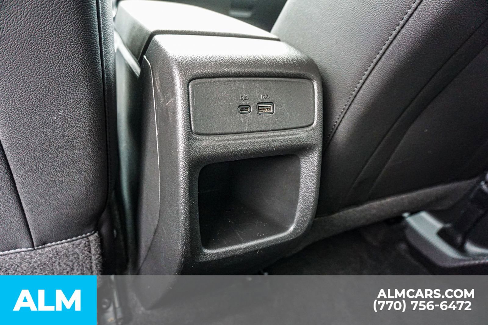 Used 2025 Chevrolet Trax LT w/ LT Convenience Package FWD image 59