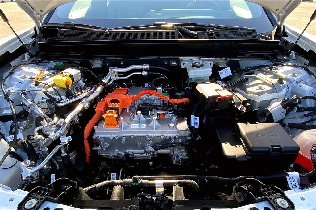 New 2025 Cadillac Lyriq Luxury image 17