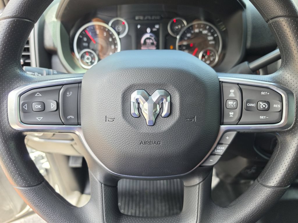 New 2026 RAM 2500 Tradesman AWD/4WD image 28