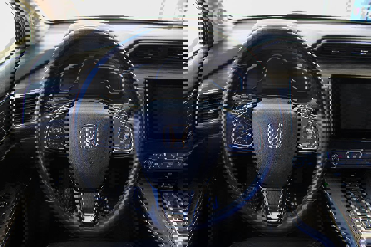 Used 2018 Honda Clarity Touring image 27