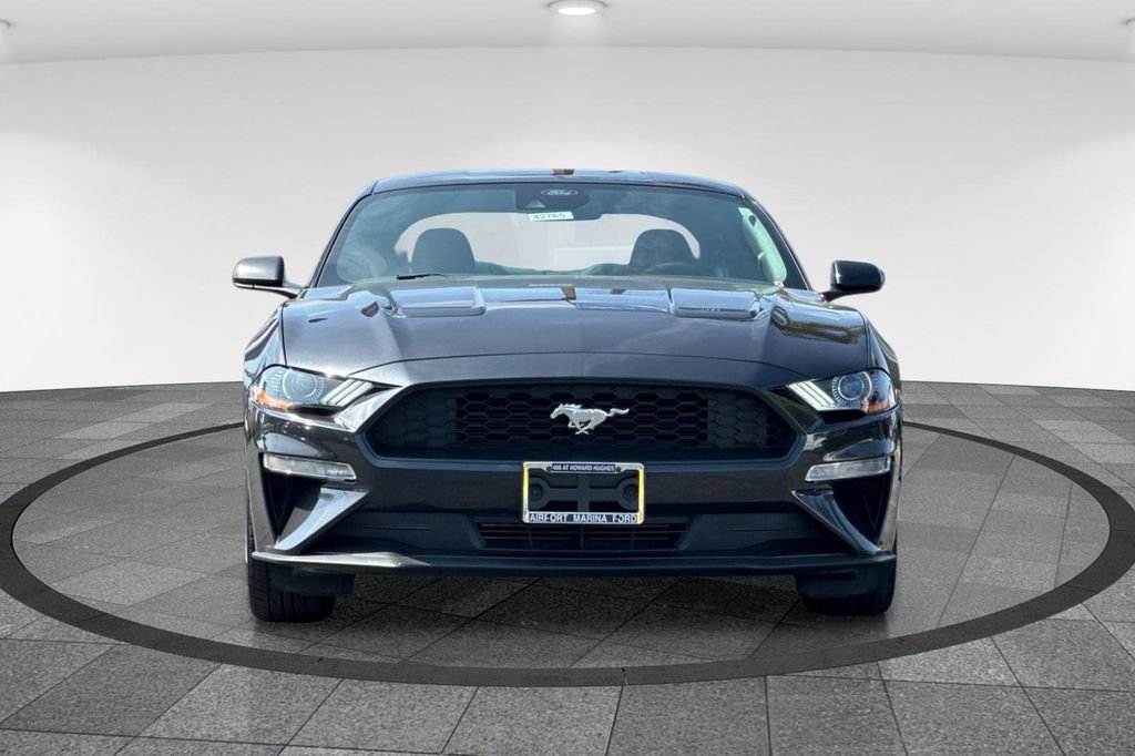 Certified 2022 Ford Mustang Coupe RWD image 11