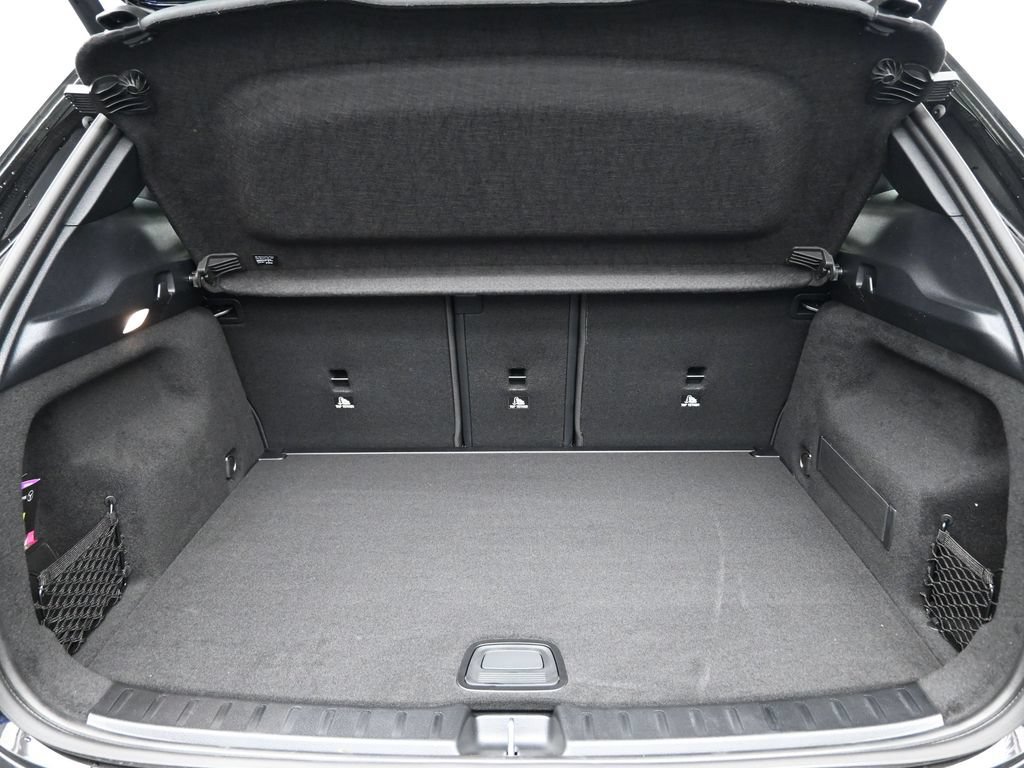 Used 2025 Mercedes-Benz GLA 250 4MATIC image 28