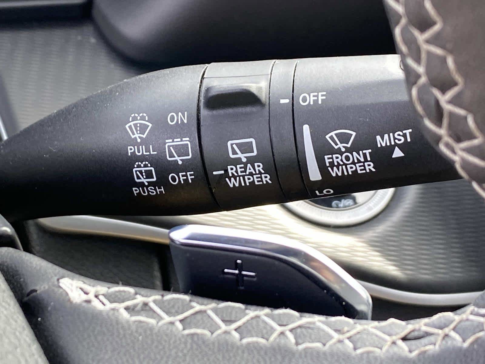 Certified 2024 Jeep Grand Cherokee Altitude image 19