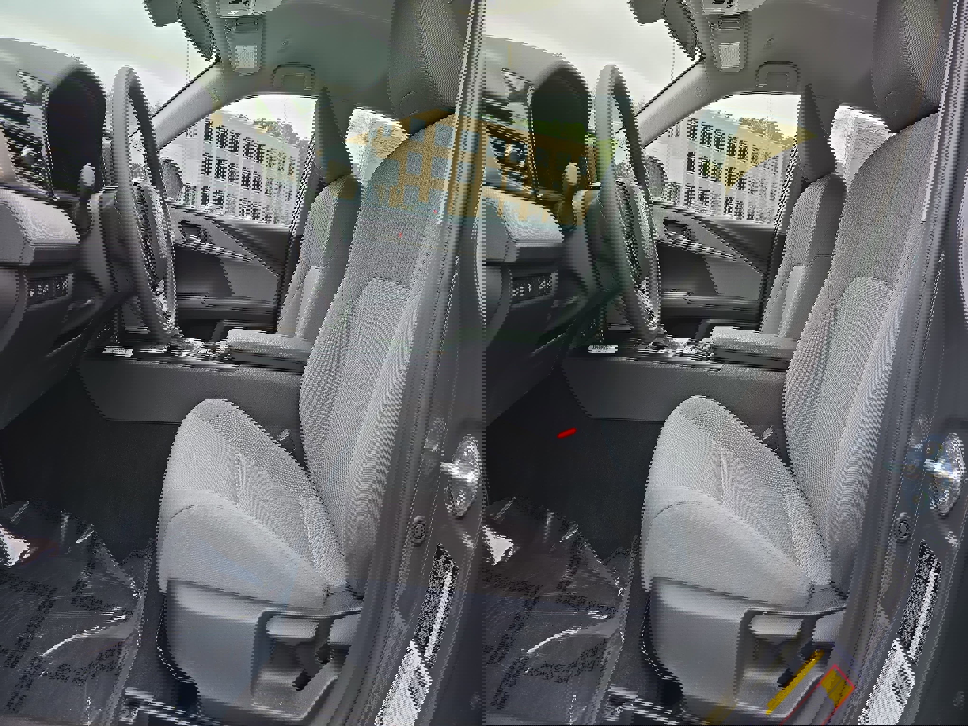 Used 2025 Toyota Camry LE image 14