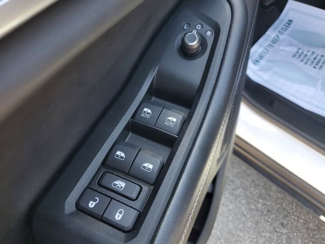 Certified 2025 Jeep Grand Cherokee Limited w/ Luxury Tech Group II RWD image 25