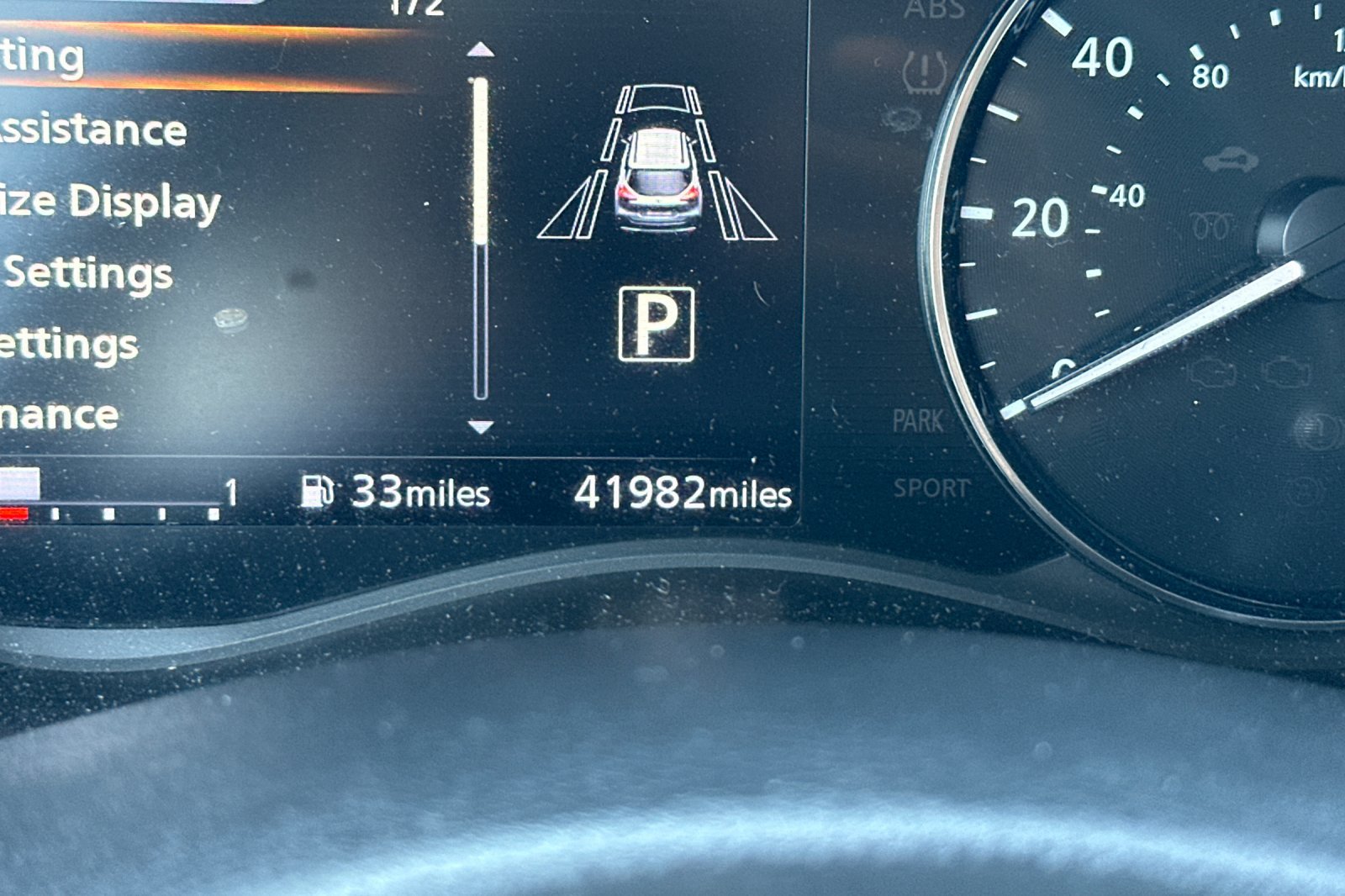 Used 2021 Nissan Kicks SR w/ Interior Electronics Package FWD image 25
