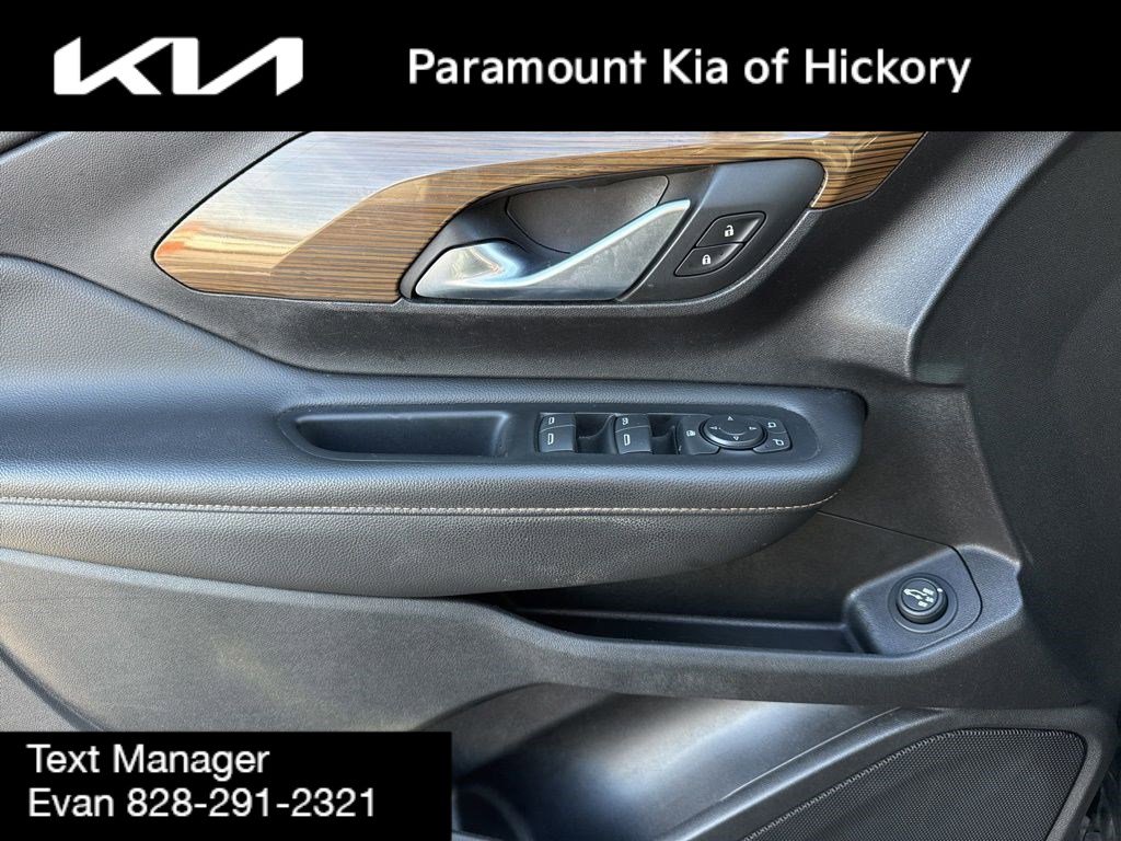 Used 2018 GMC Terrain SLE w/ Driver Convenience Package image 18