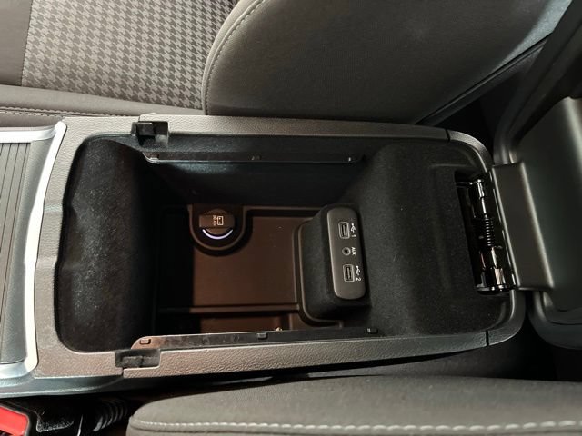 Used 2022 Dodge Charger Scat Pack RWD image 31