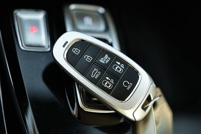 Used 2023 Hyundai Sonata Limited image 43