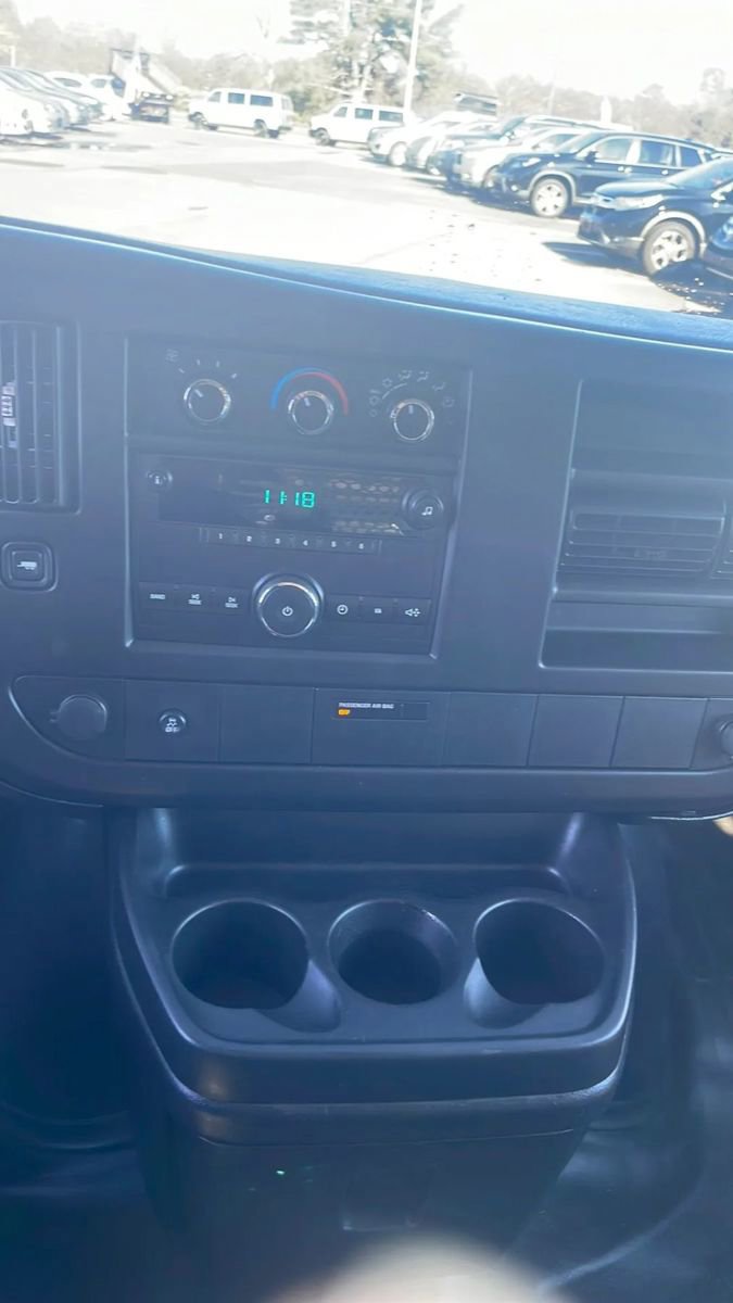 Used 2013 Chevrolet Express 1500 AWD image 13