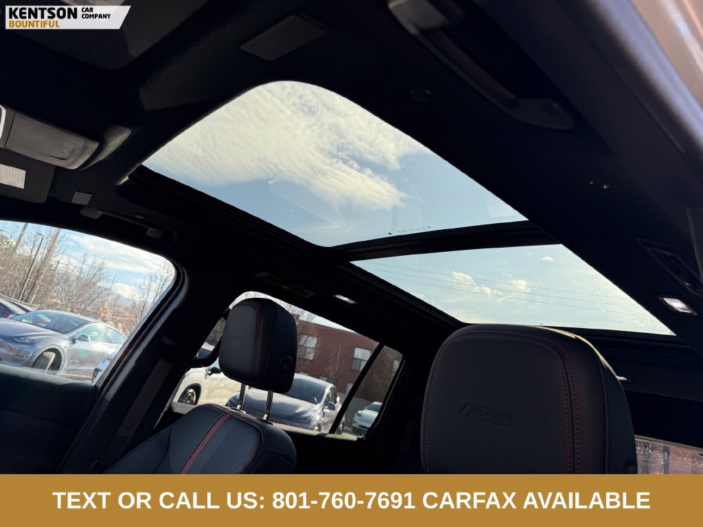Used 2024 Chevrolet Traverse RS AWD/4WD image 31
