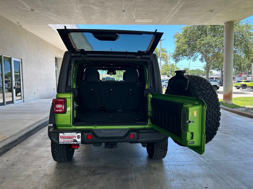 Used 2026 Jeep Wrangler Unlimited Rubicon AWD/4WD image 36