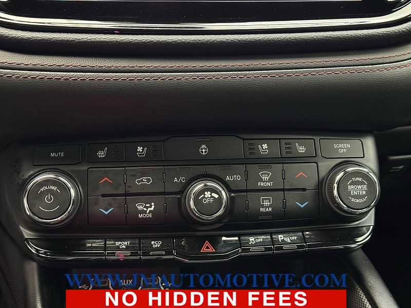 Used 2022 Dodge Durango R/T w/ Trailer Tow Group IV image 28
