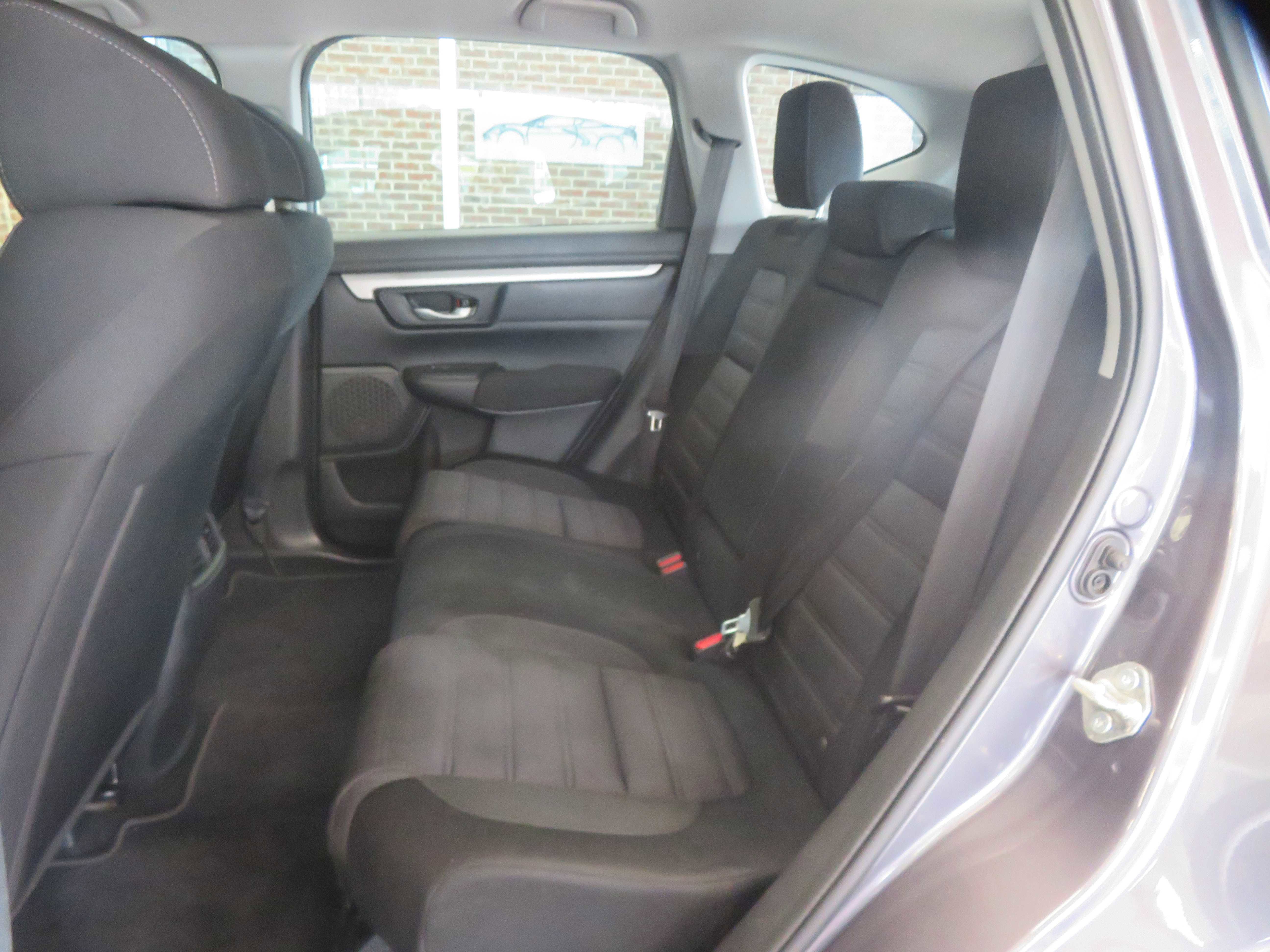 Used 2018 Honda CR-V LX image 17