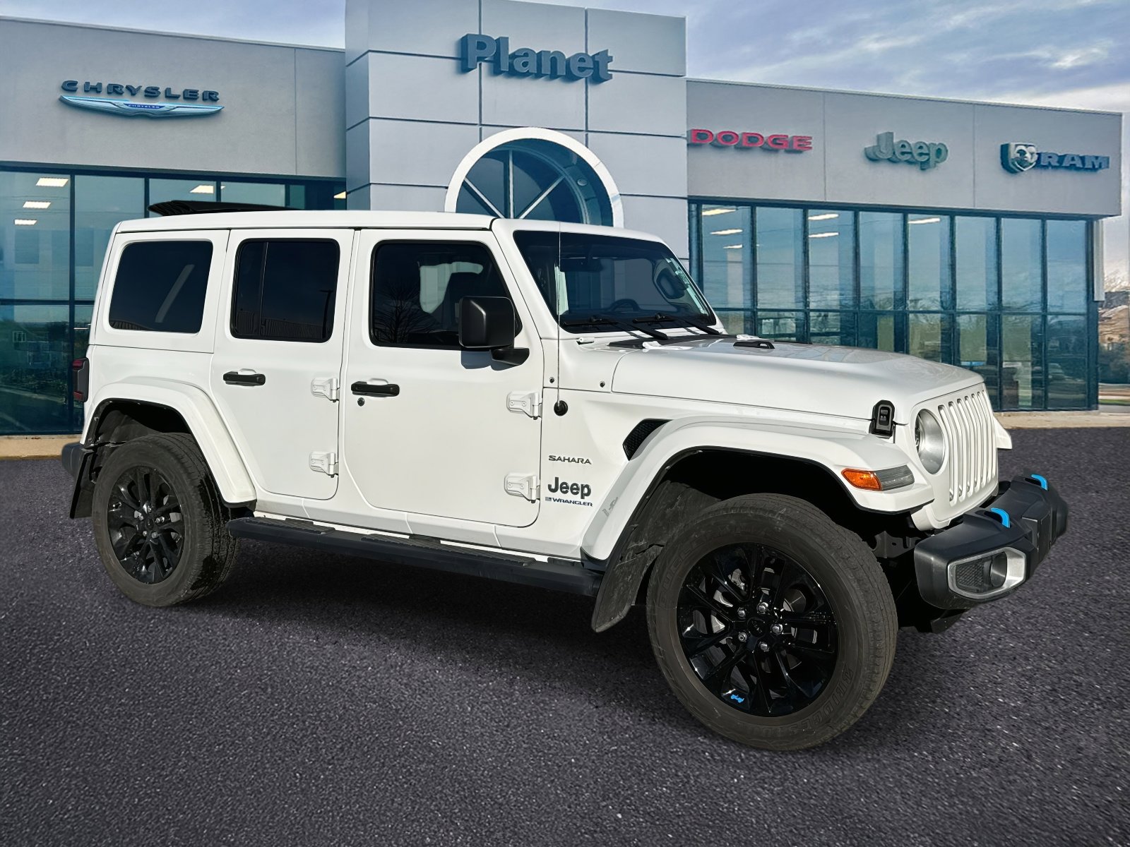 Used 2023 Jeep Wrangler Unlimited Sahara w/ Cold Weather Group