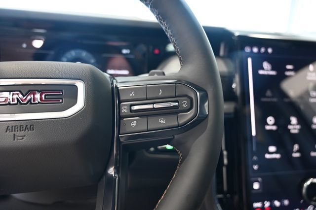 New 2026 GMC Yukon AT4 w/ AT4 Premium Plus Package AWD/4WD image 28