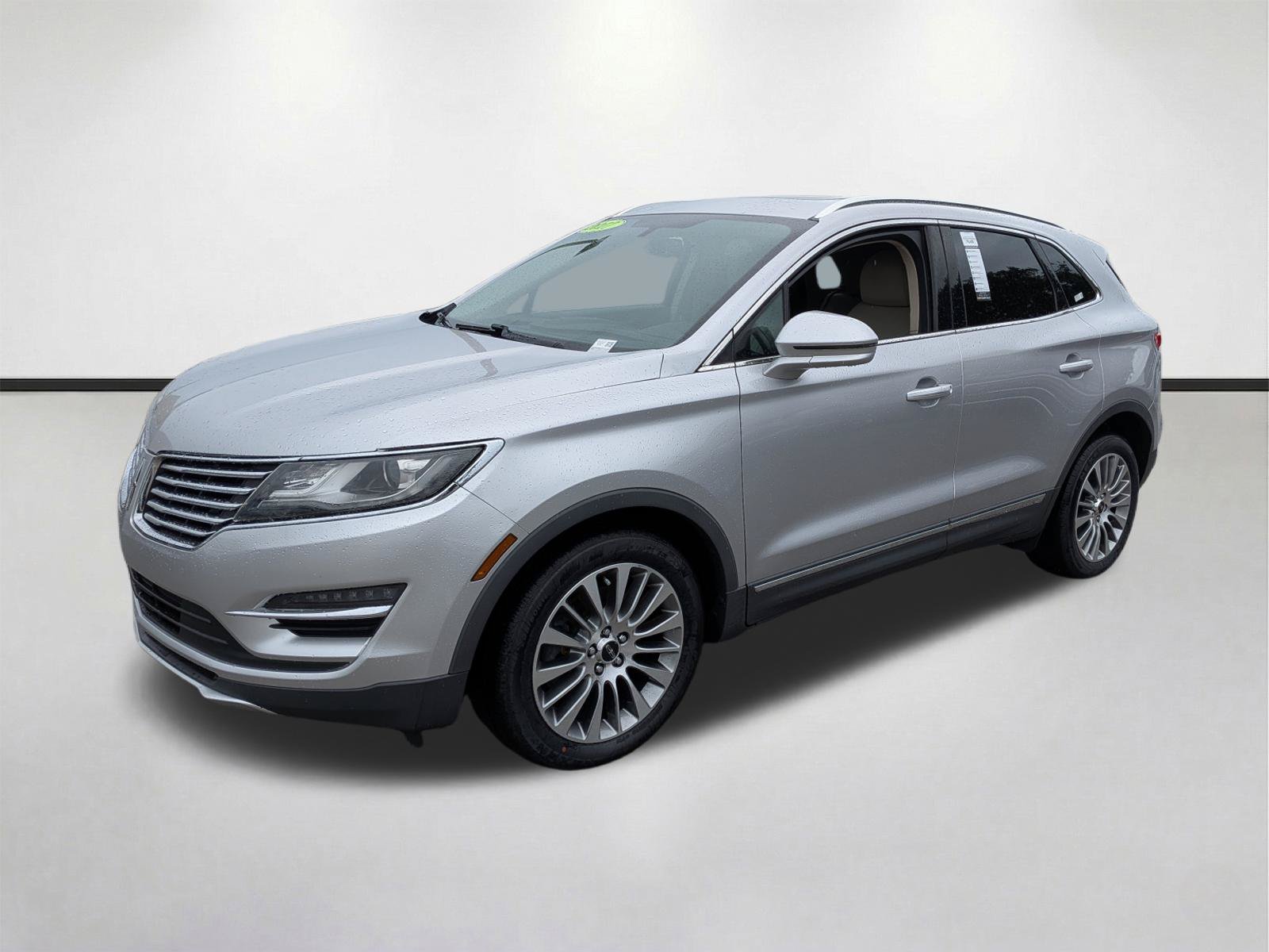 Used 2017 Lincoln MKC Reserve FWD image 8