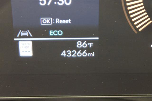 Used 2025 Hyundai Sonata SEL FWD image 11