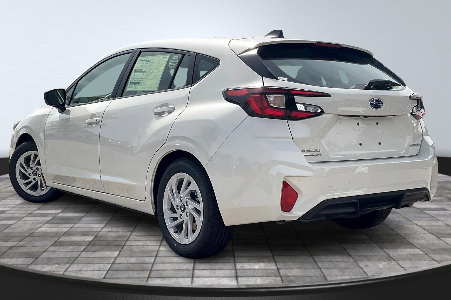 New 2025 Subaru Impreza 2.0i image 3