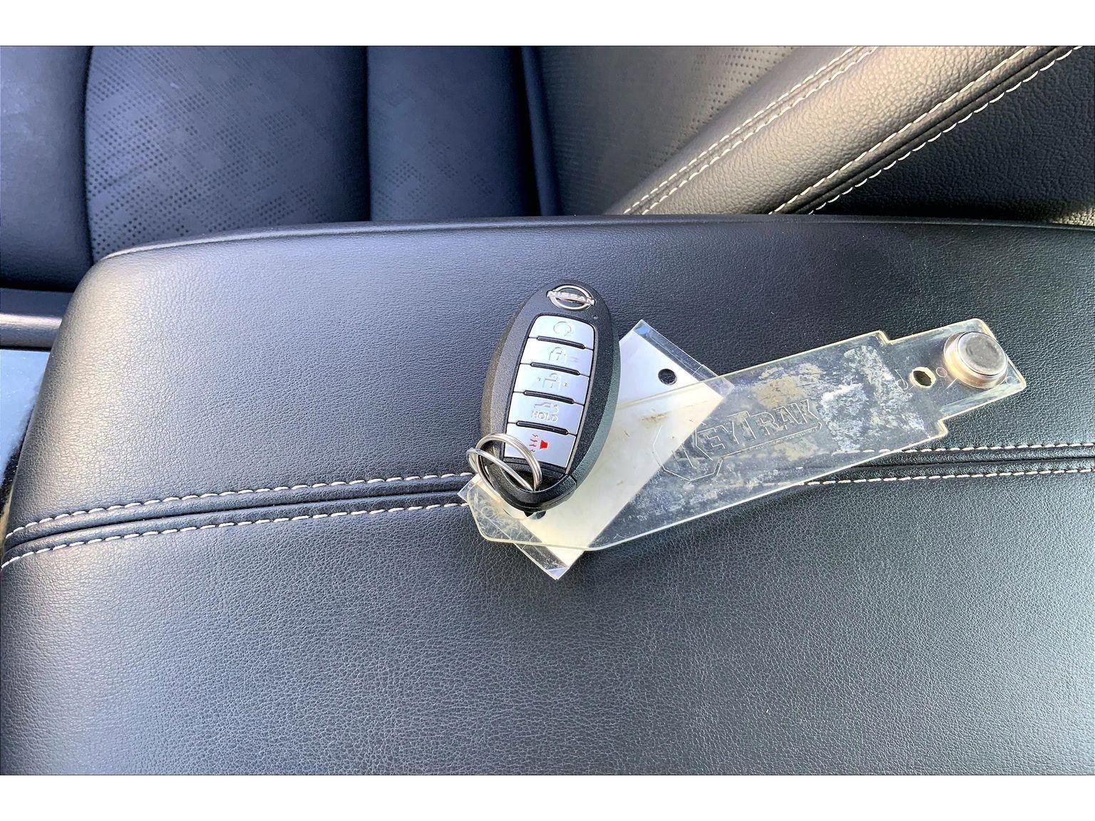 Used 2024 Nissan Altima 2.5 SL image 12