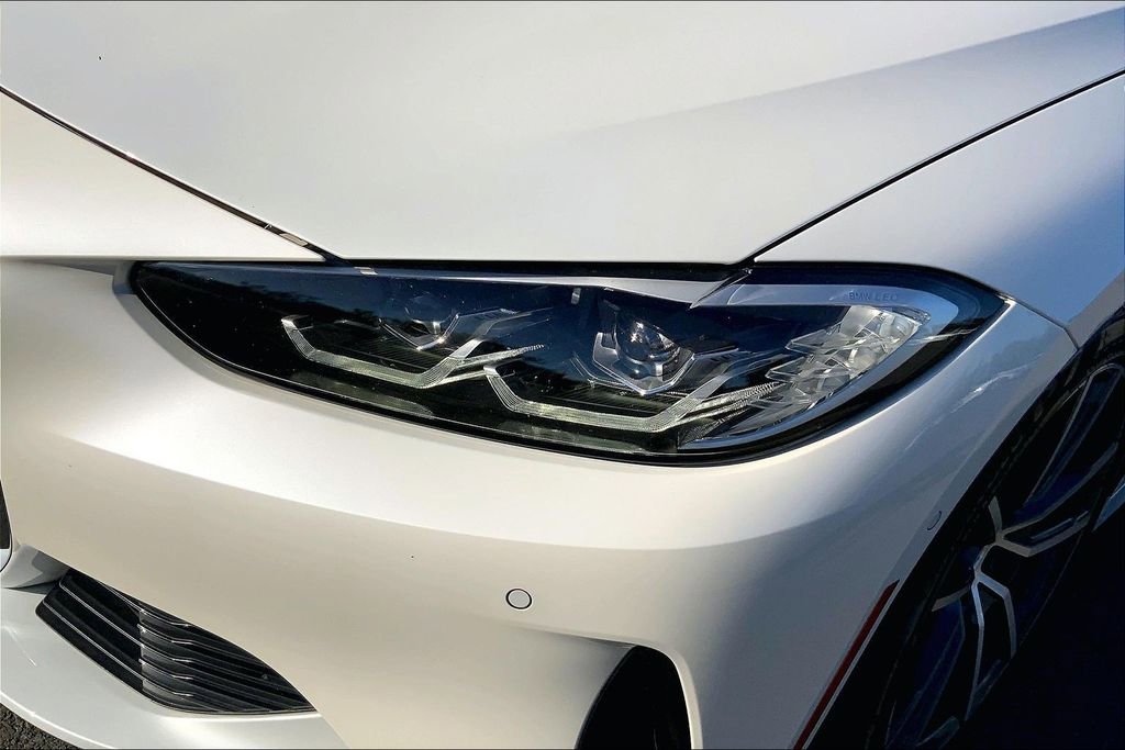 Used 2021 BMW 430i Coupe w/ Convenience Package RWD image 27