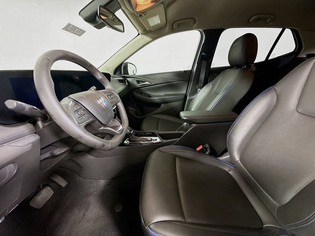 Used 2025 Buick Encore GX Sport Touring FWD image 19