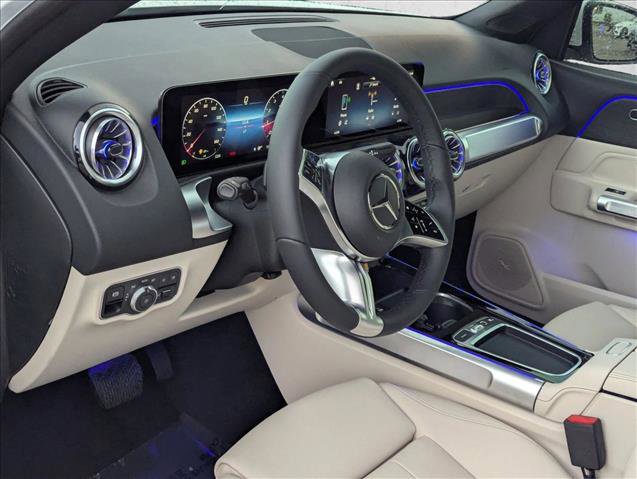 New 2026 Mercedes-Benz GLB 250 image 3